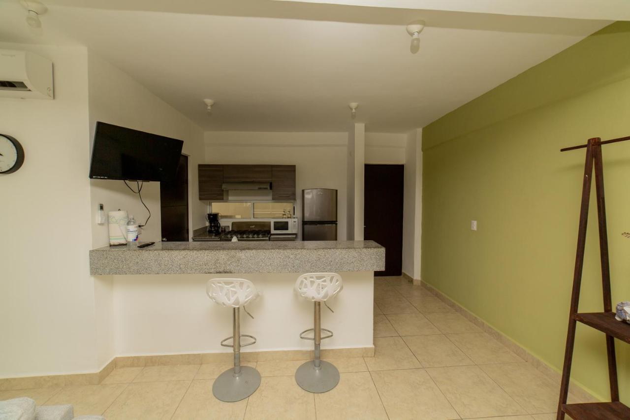 Liverte Condos- Downtown Apartments With Pool Cancun Exterior photo